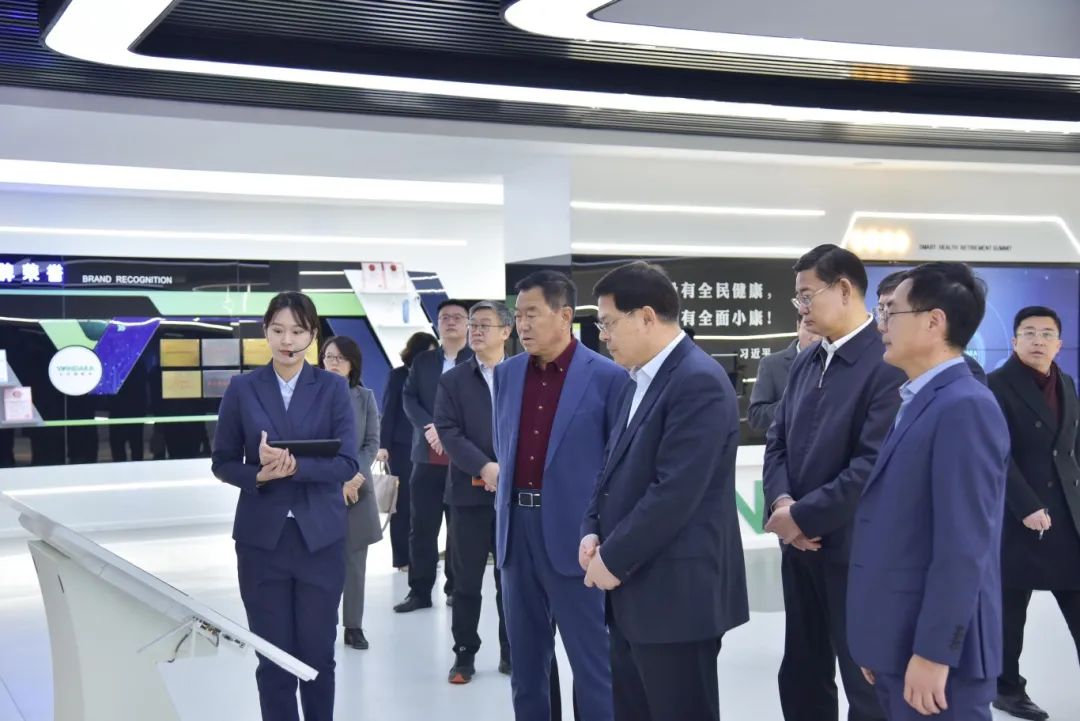 青島市委副書記、市長(zhǎng)趙豪志一行蒞臨文達(dá)通股份考察調(diào)研