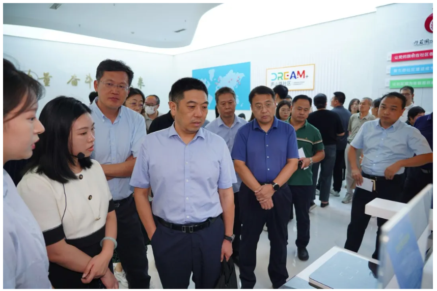 2024年青島市便民設(shè)施進(jìn)社區(qū)暨智慧城市宣講活動(dòng)順利舉辦 2024年青島市便民設(shè)施進(jìn)社區(qū)暨智慧城市宣講活動(dòng)順利舉辦