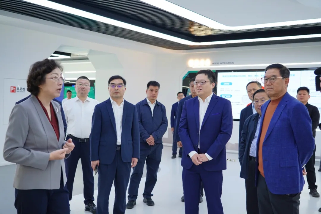 青島市委副書記、市委統(tǒng)戰(zhàn)部部長張惠一行蒞臨文達(dá)通股份調(diào)研指導(dǎo)